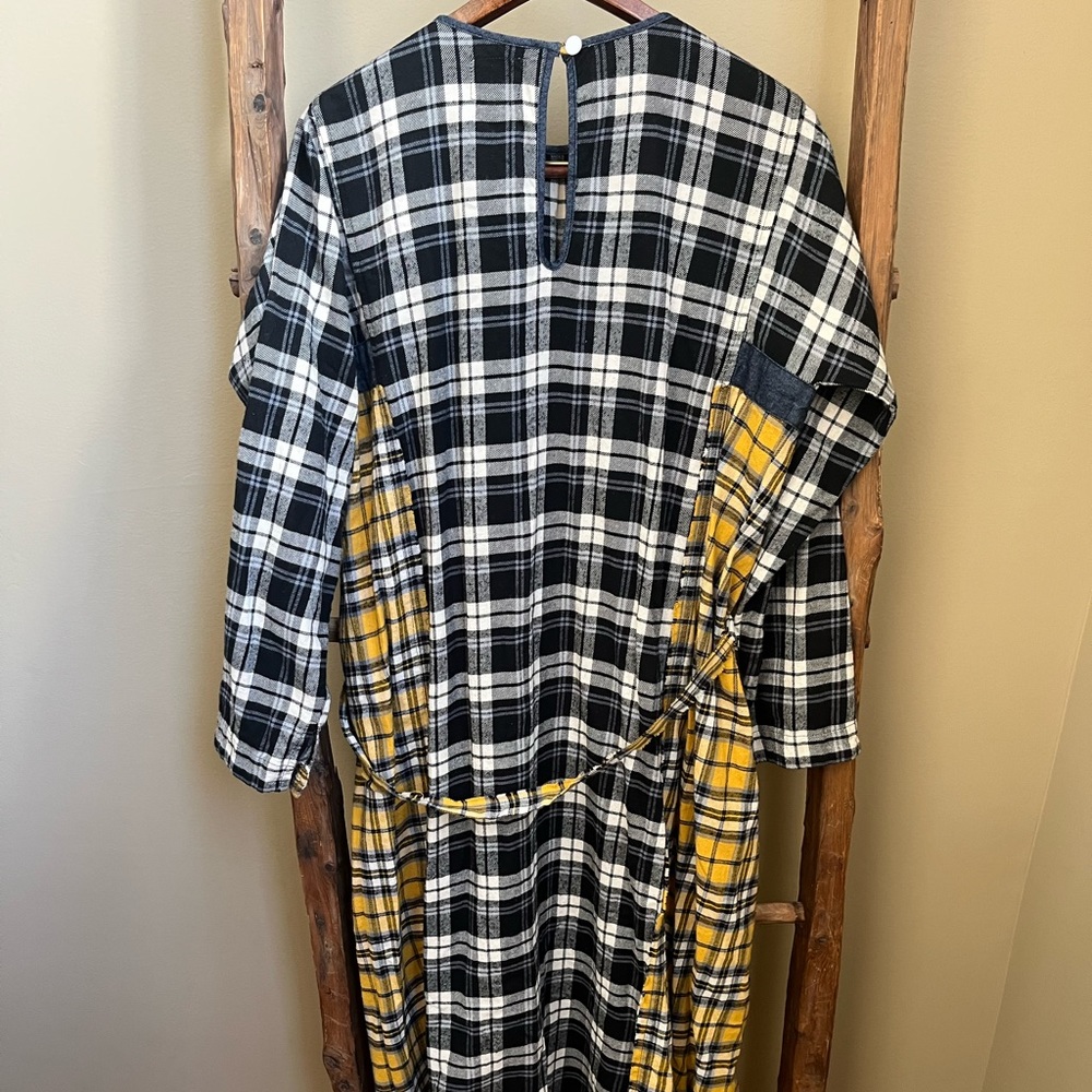 UQNATU Nomad Dress - Mixed Plaid Size Snall & Medium - Picture 3 of 13